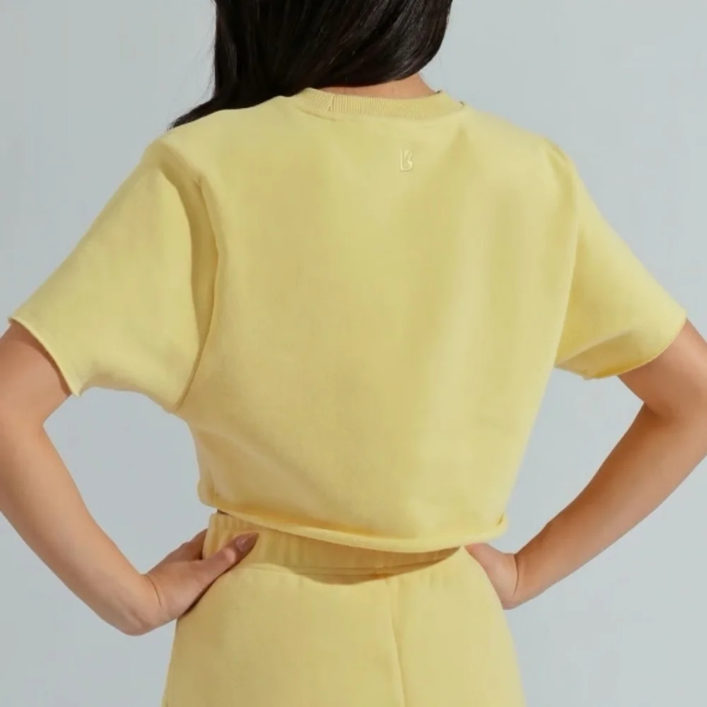 💕BuffBunny Cloud Soft Yellow Crop Top - Picture 2 of 6